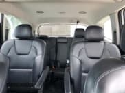 ✅ 2022 Kia Telluride S • VIN: 5XYP64HC5NG260740 • Lot: 64036085. Wystawiony na Copart z przebiegiem 65 922 mil. Bezpłatny archiwum sprzedaży aukcyjnych z USA i szczegółowy raport historii pojazdu na DreamBid. Zdjęcie 10.