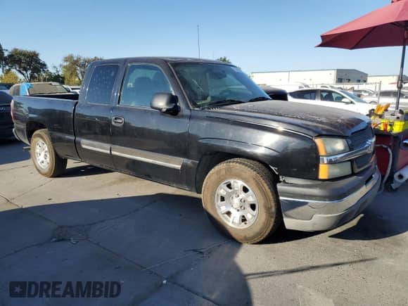 2004 Chevrolet Silverado 1500 LS с VIN 2GCEC19V441303763, выставлен на аукционе Copart как лот 72270134 с пробегом 180 101 миль миль и Списание • Salvage title. История ставок и продаж доступна на DreamBid. Изображение 4.