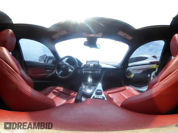 ✅ 2015 BMW 3 Series 335i • VIN: WBA3A9C55FKW74130 • Lot: 42401609. Listed on IAAI with 130,932 mi. Free auction sales archive from the USA and detailed vehicle history report at DreamBid. Image 19.