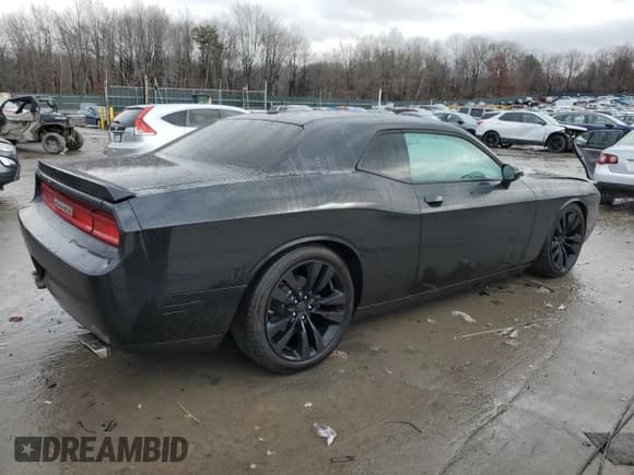 ✅ 2011 Dodge Challenger R/T • VIN: 2B3CJ5DT6BH519534 • Lot: 83627694. Wystawiony na Copart z przebiegiem 115 144 mil. Bezpłatny archiwum sprzedaży aukcyjnych z USA i szczegółowy raport historii pojazdu na DreamBid. Zdjęcie 3.