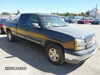 2003 Chevrolet Silverado 1500 LS with VIN 2GCEC19V431185941, listed as a IAAI auction lot 43176972 with 391,024 mi miles and . Bid and sale history available at DreamBid. Image 1.