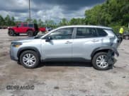 ✅ 2025 Toyota Corolla Cross L • VIN: 7MUAAAAG1SV122181 • Lot: 43226431. Listed on IAAI with 5,179 mi. Free auction sales archive from the USA and detailed vehicle history report at DreamBid. Image 14.