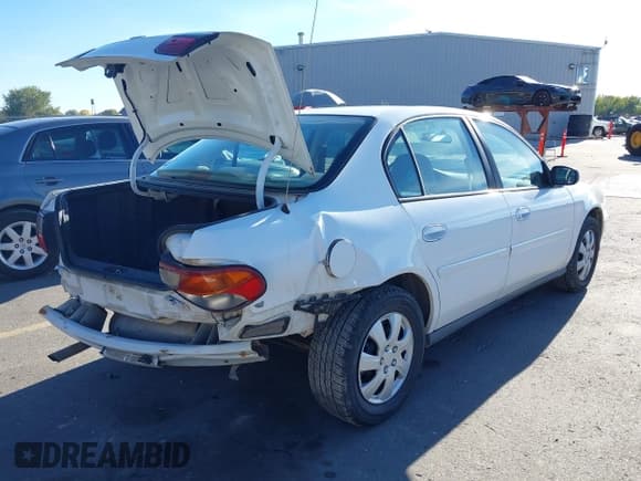 ✅ 2003 Chevrolet Malibu • VIN: 1G1ND52J33M535343 • Lot: 43545369. Listed on IAAI with 155,132 mi. Free auction sales archive from the USA and detailed vehicle history report at DreamBid. Image 4.