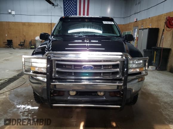 ✅ 2002 Ford F-350 XL • VIN: 1FTSX31L52EB85330 • Лот: 59735565. Опубликован ранее на Copart с пробегом 140 872 миль. Бесплатный доступ к архиву аукционных продаж из США и подробный отчёт об истории автомобиля на DreamBid. Изображение 5.
