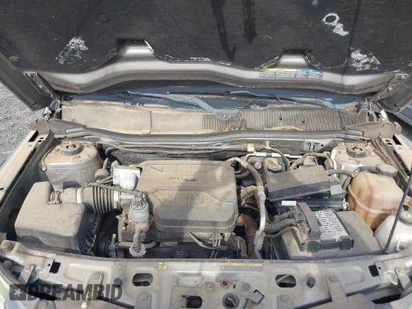 ✅ 2005 Chevrolet Equinox LT • VIN: 2CNDL73FX56101686 • Lot: 41795281. Wystawiony na IAAI z przebiegiem 152 572 mil. Bezpłatny archiwum sprzedaży aukcyjnych z USA i szczegółowy raport historii pojazdu na DreamBid. Zdjęcie 10.