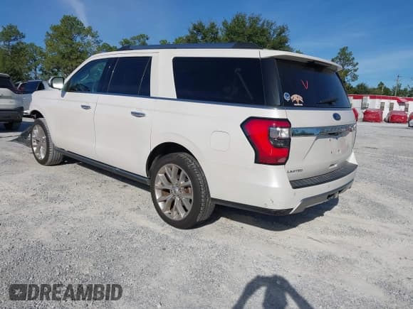 ✅ 2018 Ford Expedition Max Limited • VIN: 1FMJK1KT4JEA09568 • Lot: 43499640. Listed on IAAI with 140,013 mi. Free auction sales archive from the USA and detailed vehicle history report at DreamBid. Image 3.