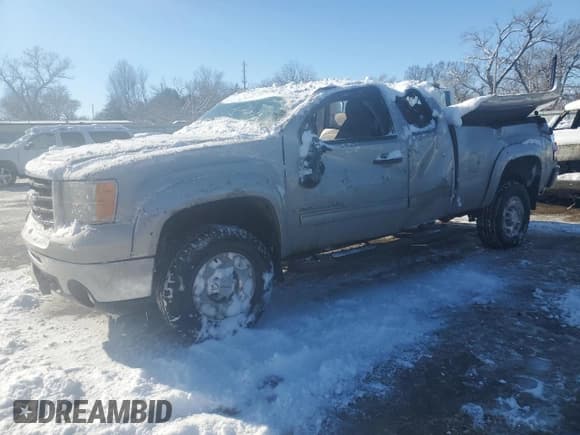 ✅ 2007 GMC Sierra 2500HD SLE1 • VIN: 1GTHK29K87E518402 • Лот: 88027635. Опубликован ранее на Copart с пробегом 148 128 миль. Бесплатный доступ к архиву аукционных продаж из США и подробный отчёт об истории автомобиля на DreamBid. Изображение 1.