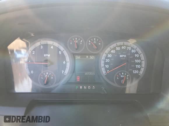 2010 Dodge 1500 SLT z VIN 1D7RV1GT6AS137583, wystawiony jako Copart lot #82700324 z przebiegiem 115 725 mil mil oraz Szkoda całkowita • Salvage title. Historia ofert i sprzedaży dostępna na DreamBid. Obrazek 9.