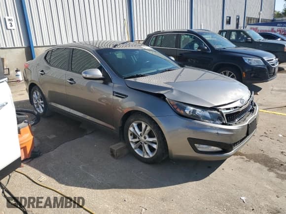 ✅ 2012 Kia Optima EX • VIN: 5XXGN4A75CG084886 • Lot: 84180715. Listed on Copart with 136,335 mi. Free auction sales archive from the USA and detailed vehicle history report at DreamBid. Image 4.