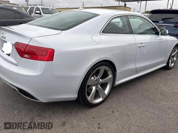 ✅ 2014 Audi RS 5 • VIN: WUAC6AFR5EA900341 • Lot: 78828244. Listed on Copart with 39,357 mi. Free auction sales archive from the USA and detailed vehicle history report at DreamBid. Image 4.