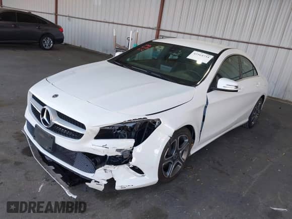 2019 Mercedes-Benz CLA 250 с VIN WDDSJ4EB2KN741592, выставлен на аукционе IAAI как лот 42564734 с пробегом 36 469 миль миль и . История ставок и продаж доступна на DreamBid. Изображение 17.