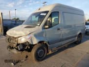 ✅ 2019 Mercedes-Benz Sprinter Cargo • VIN: WD4PF0CD6KP052986 • Lot: 93254625. Wystawiony na Copart z przebiegiem 80 896 mil. Bezpłatny archiwum sprzedaży aukcyjnych z USA i szczegółowy raport historii pojazdu na DreamBid. Zdjęcie 1.