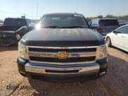 ✅ 2008 Chevrolet Silverado 1500 • VIN: 2GCFC13Y981285578 • Лот: 75723404. Опубликован ранее на Copart с пробегом 206 274 миль. Бесплатный доступ к архиву аукционных продаж из США и подробный отчёт об истории автомобиля на DreamBid. Изображение 5.