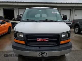 ✅ 2008 GMC Savana • VIN: 1GTHG35KX81190471 • Lot: 54892534. Wystawiony na Copart z przebiegiem 62 998 mil. Bezpłatny archiwum sprzedaży aukcyjnych z USA i szczegółowy raport historii pojazdu na DreamBid. Zdjęcie 5.
