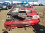 ✅ 2000 Mercedes-Benz SL 500 • VIN: WDBFA68F1YF193740 • Lot: 72018884. Wystawiony na Copart z przebiegiem Nie podano. Bezpłatny archiwum sprzedaży aukcyjnych z USA i szczegółowy raport historii pojazdu na DreamBid. Zdjęcie 5.