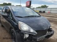 ✅ 2009 Honda Fit • VIN: JHMGE87209S065890 • Лот: 80414225. Опубликован ранее на Copart с пробегом 139 570 миль. Бесплатный доступ к архиву аукционных продаж из США и подробный отчёт об истории автомобиля на DreamBid. Изображение 13.