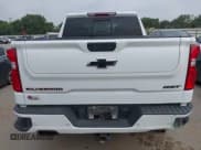 ✅ 2022 Chevrolet Silverado 1500 RST • VIN: 1GCUYEED8NZ146071 • Лот: 42298174. Опубликован ранее на IAAI с пробегом 64 542 миль. Бесплатный доступ к архиву аукционных продаж из США и подробный отчёт об истории автомобиля на DreamBid. Изображение 17.