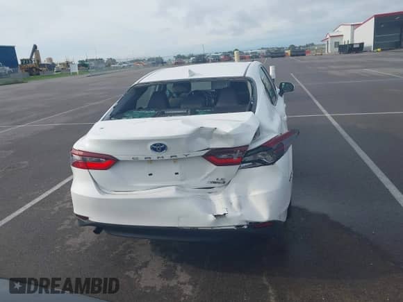 2023 Toyota Camry Hybrid LE z VIN 4T1H31AK4PU047742, wystawiony jako IAAI lot #42683858 z przebiegiem 19 619 mil mil oraz . Historia ofert i sprzedaży dostępna na DreamBid. Obrazek 16.