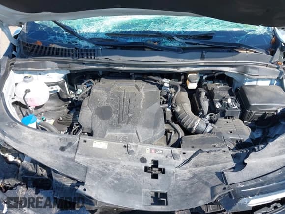 ✅ 2025 Kia Carnival SX • VIN: KNDNE5K35S6472268 • Lot: 42591635. Listed on IAAI with 16,752 mi. Free auction sales archive from the USA and detailed vehicle history report at DreamBid. Image 10.