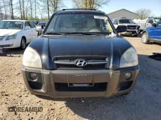 ✅ 2008 Hyundai Tucson SE • VIN: KM8JN72D18U910304 • Lot: 53906734. Wystawiony na Copart z przebiegiem 128 240 mil mil. Skorzystaj z bezpłatnego archiwum sprzedaży aukcyjnych z USA i zobacz szczegółowy raport historii pojazdu na DreamBid. Zdjęcie 5.