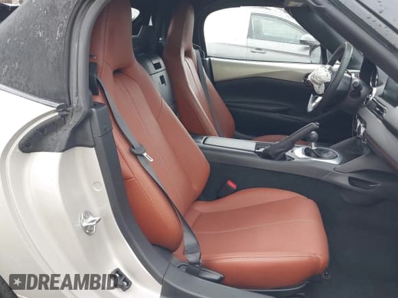 ✅ 2022 Mazda MX-5 Miata Grand Touring • VIN: JM1NDAD78N0507646 • Lot: 41848560. Listed on IAAI with 24,529 mi. Free auction sales archive from the USA and detailed vehicle history report at DreamBid. Image 5.
