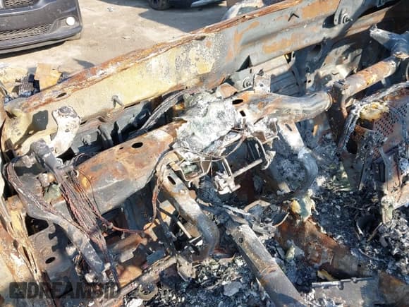 ✅ 2022 Ford Bronco • VIN: 1FMDE5AH3NLB52103 • Лот: 42770855. Опубликован ранее на IAAI с пробегом Не указан. Бесплатный доступ к архиву аукционных продаж из США и подробный отчёт об истории автомобиля на DreamBid. Изображение 7.