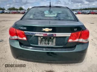 ✅ 2014 Chevrolet Cruze 1LT • VIN: 1G1PC5SB8E7355636 • Lot: 82295905. Listed on Copart with 91,120 mi. Free auction sales archive from the USA and detailed vehicle history report at DreamBid. Image 6.