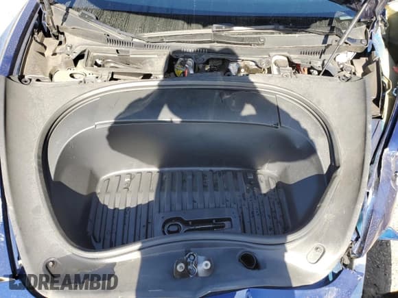 ✅ 2024 Tesla Model 3 • VIN: 5YJ3E1EA3RF746320 • Lot: 49671915. Wystawiony na Copart z przebiegiem 9 572 mil. Bezpłatny archiwum sprzedaży aukcyjnych z USA i szczegółowy raport historii pojazdu na DreamBid. Zdjęcie 13.