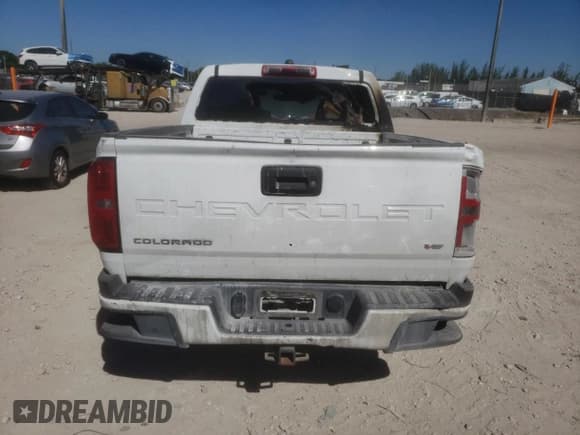 ✅ 2022 Chevrolet Colorado 2WD Work Truck • VIN: 1GCGSBEN5N1298488 • Lot: 90875855. Wystawiony na Copart z przebiegiem 117 115 mil. Bezpłatny archiwum sprzedaży aukcyjnych z USA i szczegółowy raport historii pojazdu na DreamBid. Zdjęcie 6.