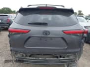 ✅ 2022 Toyota Highlander L • VIN: 5TDCZRAH5NS117041 • Lot: 42829998. Wystawiony na IAAI z przebiegiem 53 347 mil. Bezpłatny archiwum sprzedaży aukcyjnych z USA i szczegółowy raport historii pojazdu na DreamBid. Zdjęcie 15.
