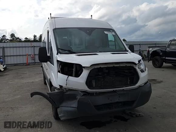 ✅ 2018 Ford Transit • VIN: 1FTYR2CMXJKA93795 • Лот: 71622985. Опубликован ранее на Copart с пробегом 212 735 миль. Бесплатный доступ к архиву аукционных продаж из США и подробный отчёт об истории автомобиля на DreamBid. Изображение 14.