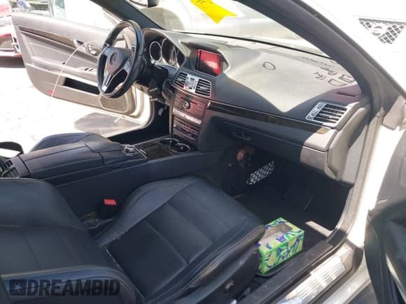 ✅ 2016 Mercedes-Benz E 400 • VIN: WDDKJ6FBXGF334843 • Lot: 41865178. Listed on IAAI with 166,091 mi. Free auction sales archive from the USA and detailed vehicle history report at DreamBid. Image 5.