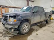 ✅ 2011 GMC Sierra 2500HD SLE • VIN: 1GT120CG7BF203572 • Lot: 94167845. Wystawiony na Copart z przebiegiem 272 261 mil. Bezpłatny archiwum sprzedaży aukcyjnych z USA i szczegółowy raport historii pojazdu na DreamBid. Zdjęcie 1.