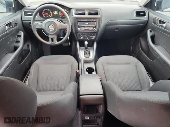 ✅ 2014 Volkswagen Jetta S • VIN: 3VW2K7AJ1EM334848 • Lot: 90334225. Listed on Copart with 86,766 mi. Free auction sales archive from the USA and detailed vehicle history report at DreamBid. Image 8.