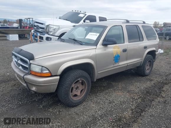 ✅ 2003 Dodge Durango SLT • VIN: 1D4HS48N53F541652 • Lot: 43633339. Listed on IAAI with 318,769 mi. Free auction sales archive from the USA and detailed vehicle history report at DreamBid. Image 2.