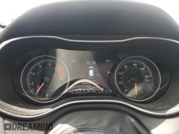 ✅ 2019 Jeep Cherokee Overland • VIN: 1C4PJMJN3KD123879 • Лот: 57650905. Опубликован ранее на Copart с пробегом 77 962 миль. Бесплатный доступ к архиву аукционных продаж из США и подробный отчёт об истории автомобиля на DreamBid. Изображение 9.