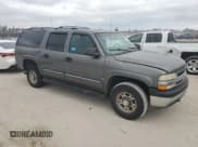 ✅ 2002 Chevrolet Suburban LS • VIN: 3GNGK26U72G266300 • Лот: 87486704. Опубликован ранее на Copart с пробегом 278 371 миль. Бесплатный доступ к архиву аукционных продаж из США и подробный отчёт об истории автомобиля на DreamBid. Изображение 4.