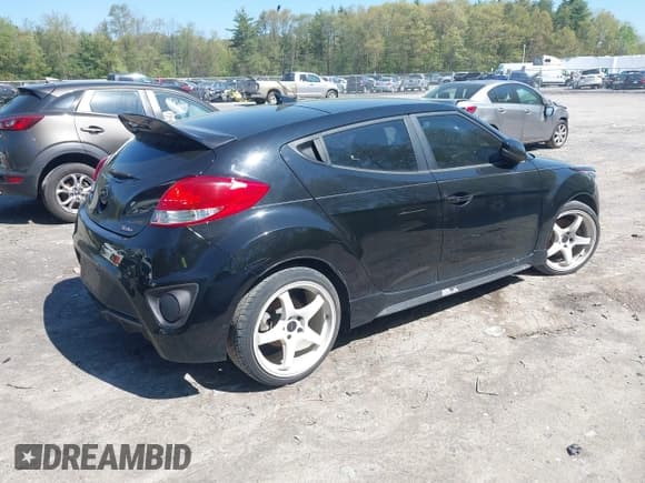 ✅ 2014 Hyundai Veloster Turbo • VIN: KMHTC6AE9EU182746 • Lot: 42234958. Wystawiony na IAAI z przebiegiem 58 767 mil. Bezpłatny archiwum sprzedaży aukcyjnych z USA i szczegółowy raport historii pojazdu na DreamBid. Zdjęcie 4.