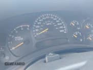 ✅ 2003 Chevrolet Silverado 2500HD LS • VIN: 1GCHC29163E123875 • Лот: 42013870. Опубликован ранее на IAAI с пробегом Не указан. Бесплатный доступ к архиву аукционных продаж из США и подробный отчёт об истории автомобиля на DreamBid. Изображение 7.