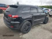 ✅ 2019 Jeep Grand Cherokee Altitude • VIN: 1C4RJFAG6KC819440 • Лот: 57659955. Опубликован ранее на Copart с пробегом 123 714 миль. Бесплатный доступ к архиву аукционных продаж из США и подробный отчёт об истории автомобиля на DreamBid. Изображение 3.