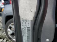 ✅ 2019 Jeep Compass Limited • VIN: 3C4NJCCB3KT675994 • Lot: 81872945. Wystawiony na Copart z przebiegiem 100 522 mil. Bezpłatny archiwum sprzedaży aukcyjnych z USA i szczegółowy raport historii pojazdu na DreamBid. Zdjęcie 12.