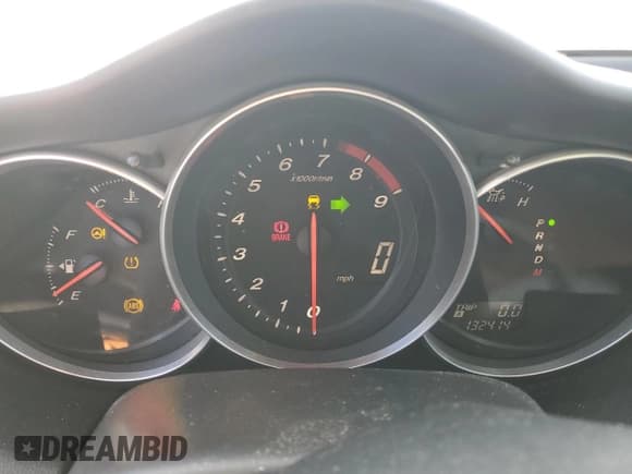 ✅ 2005 Mazda RX-8 • VIN: JM1FE17N150158230 • Лот: 87206384. Опубликован ранее на Copart с пробегом 132 414 миль. Бесплатный доступ к архиву аукционных продаж из США и подробный отчёт об истории автомобиля на DreamBid. Изображение 9.