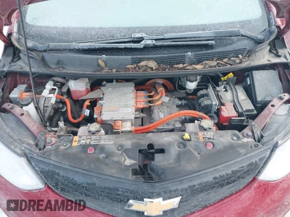 ✅ 2017 Chevrolet Bolt EV LT • VIN: 1G1FW6S07H4183855 • Lot: 41313372. Wystawiony na IAAI z przebiegiem 45 754 mil. Bezpłatny archiwum sprzedaży aukcyjnych z USA i szczegółowy raport historii pojazdu na DreamBid. Zdjęcie 10.