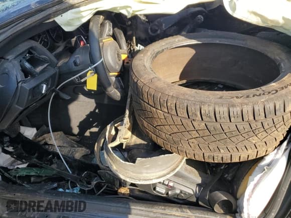 ✅ 2016 BMW 2 Series M235i xDrive • VIN: WBA1J9C5XGV695899 • Lot: 60667755. Wystawiony na Copart z przebiegiem 77 295 mil. Bezpłatny archiwum sprzedaży aukcyjnych z USA i szczegółowy raport historii pojazdu na DreamBid. Zdjęcie 7.