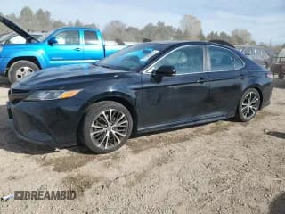 ✅ 2019 Toyota Camry SE • VIN: 4T1B11HKXKU277554 • Лот: 91905635. Опубликован ранее на Copart с пробегом 120 212 миль. Бесплатный доступ к архиву аукционных продаж из США и подробный отчёт об истории автомобиля на DreamBid. Изображение 1.