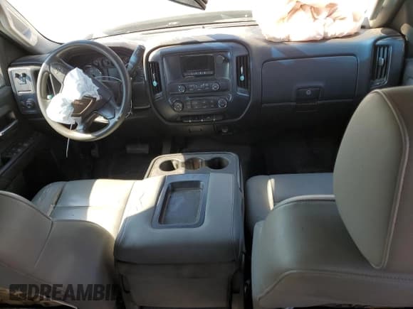 ✅ 2015 GMC Sierra 2500HD • VIN: 1GT11XEG8FF179376 • Lot: 73475914. Listed on Copart with 180,635 mi. Free auction sales archive from the USA and detailed vehicle history report at DreamBid. Image 8.