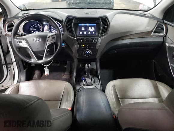 ✅ 2017 Hyundai Santa Fe 2.4L • VIN: 5XYZUDLB0HG424090 • Лот: 45698013. Опубликован ранее на Copart с пробегом 83 601 миль. Бесплатный доступ к архиву аукционных продаж из США и подробный отчёт об истории автомобиля на DreamBid. Изображение 8.