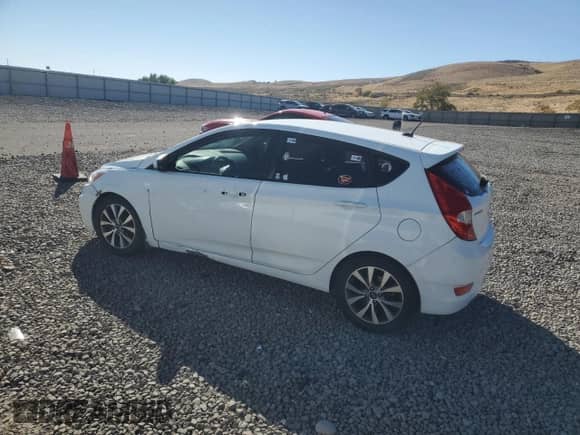 ✅ 2015 Hyundai Accent Sport • VIN: KMHCU5AE9FU204611 • Лот: 82294765. Опубликован ранее на Copart с пробегом 126 207 миль. Бесплатный доступ к архиву аукционных продаж из США и подробный отчёт об истории автомобиля на DreamBid. Изображение 2.