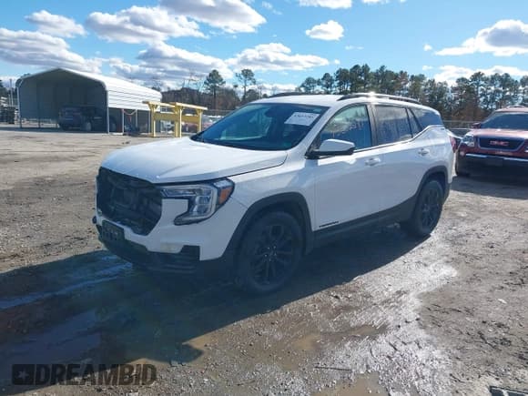 ✅ 2022 GMC Terrain SLE • VIN: 3GKALTEV7NL248682 • Lot: 43652281. Wystawiony na IAAI z przebiegiem 71 374 mil. Bezpłatny archiwum sprzedaży aukcyjnych z USA i szczegółowy raport historii pojazdu na DreamBid. Zdjęcie 17.