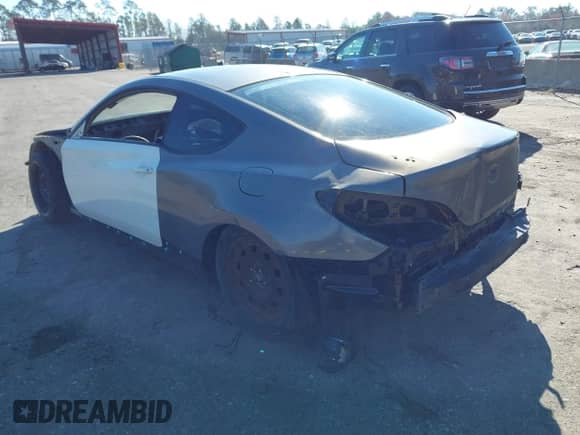 2010 Hyundai Genesis Coupe Premium с VIN KMHHT6KD3AU026532, выставлен на аукционе IAAI как лот 41603888 с пробегом Не указан миль и . История ставок и продаж доступна на DreamBid. Изображение 3.